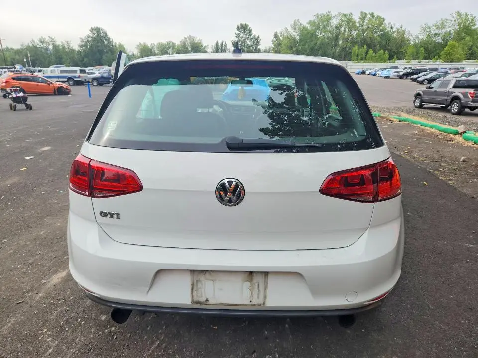 2016 VOLKSWAGEN GTI   