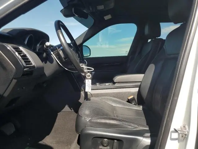 2017 LAND ROVER DISCOVERY SE  