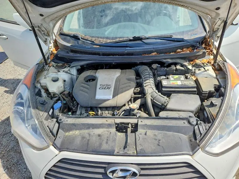 2015 HYUNDAI VELOSTER TURBO  