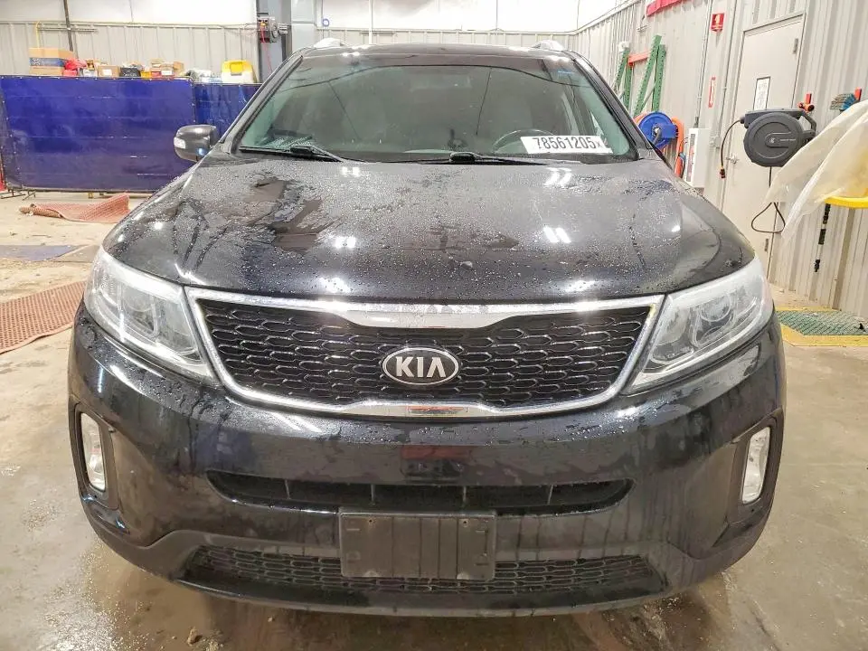 2015 KIA SORENTO LX  