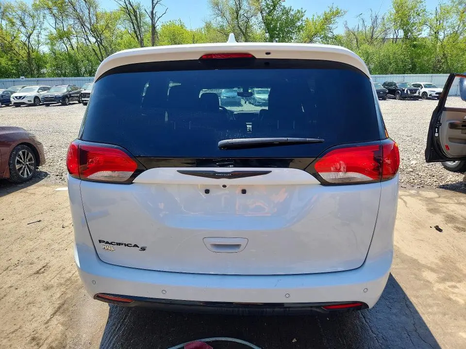 2020 CHRYSLER PACIFICA TOURING L PLUS  