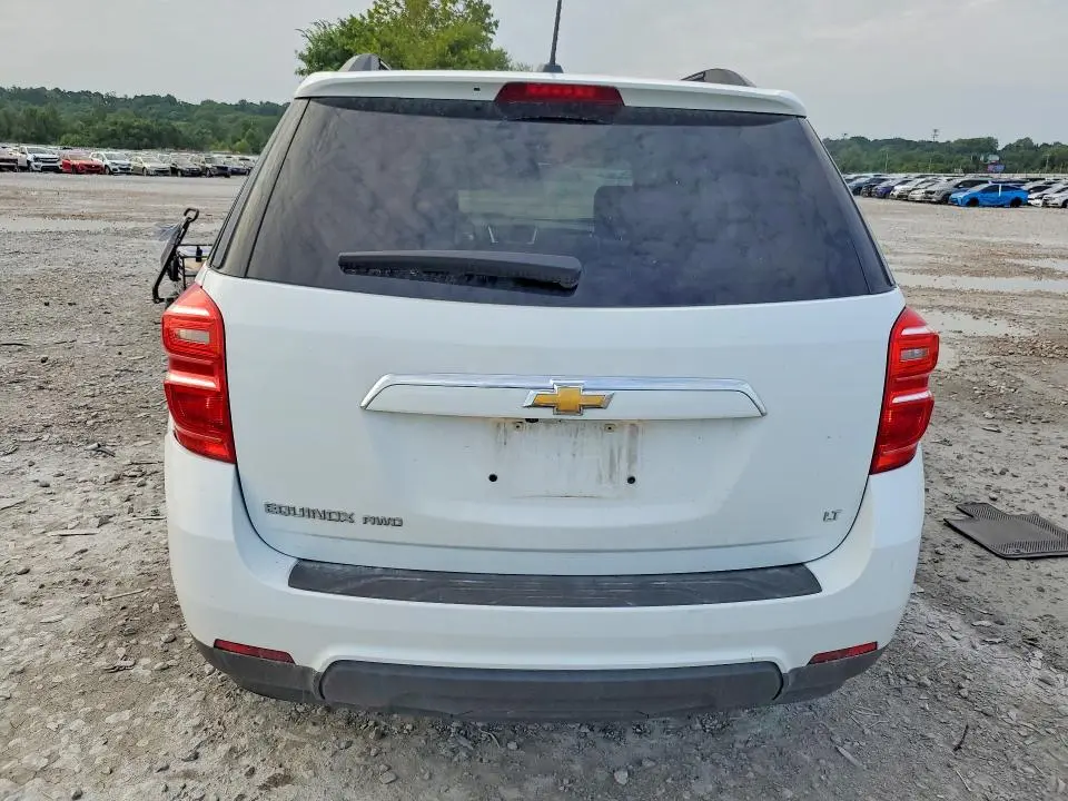 2017 CHEVROLET EQUINOX LT  