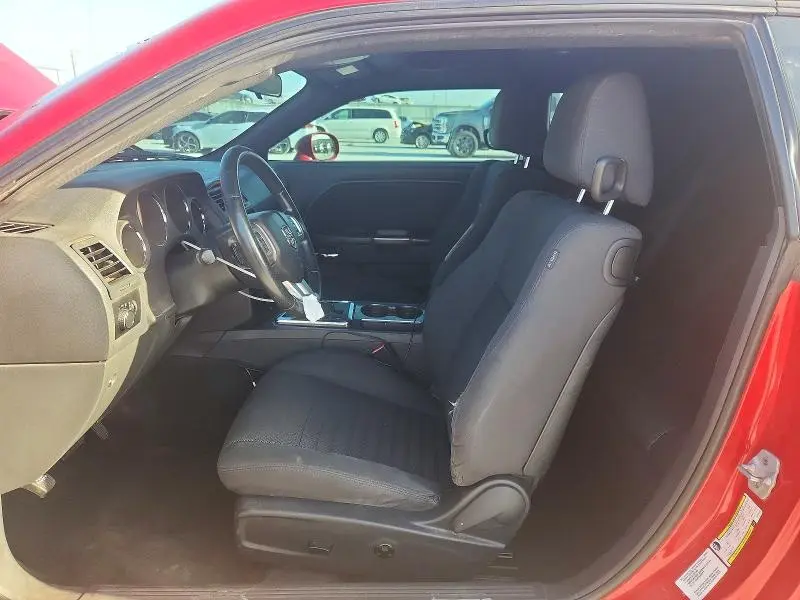 2012 DODGE CHALLENGER SXT  