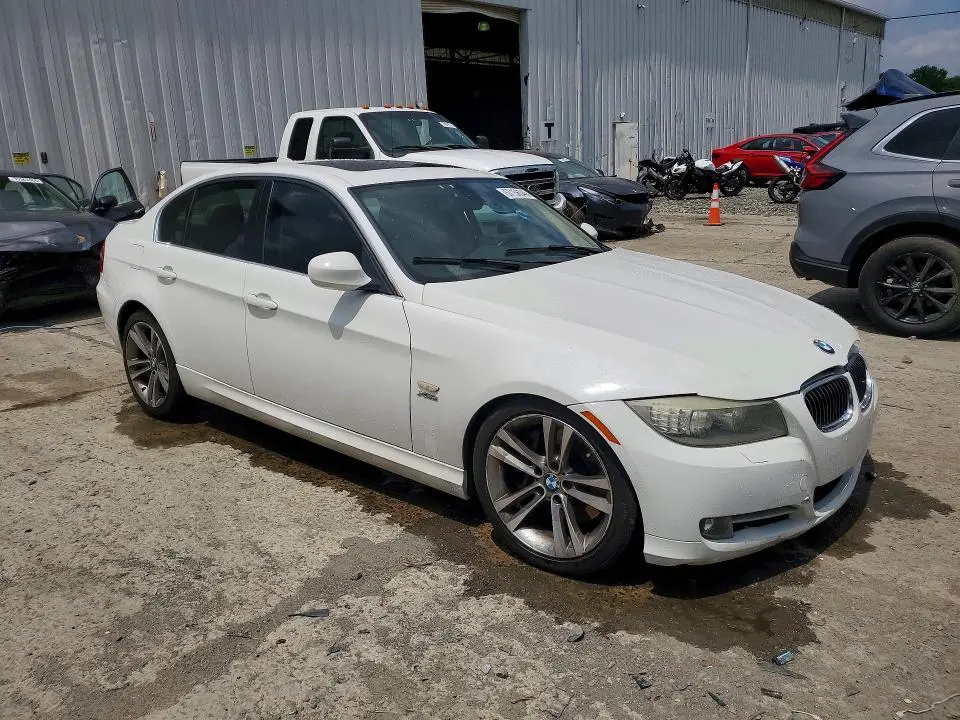 2011 BMW 335 XI  