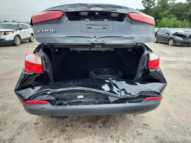 2016 KIA FORTE LX  