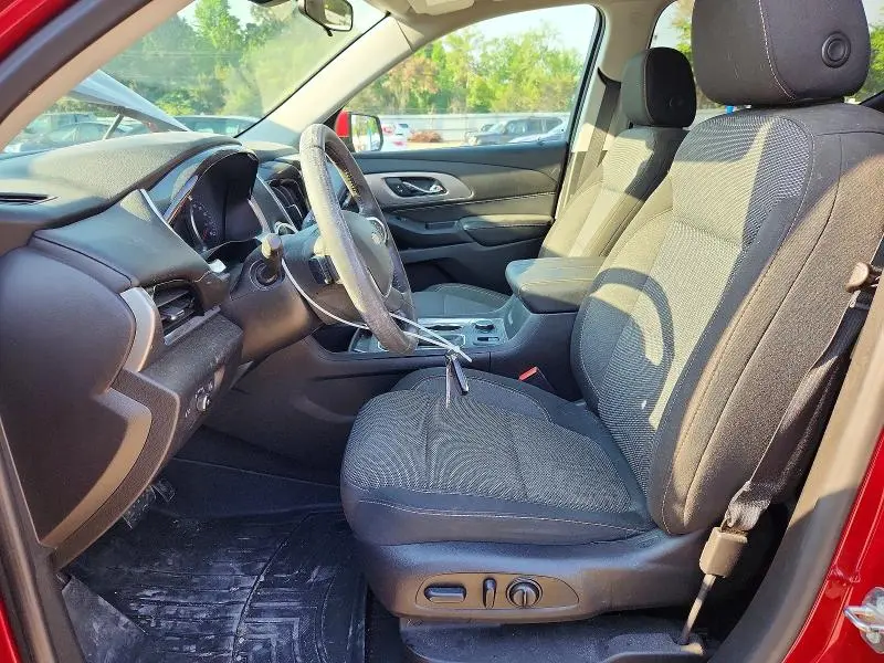 2018 CHEVROLET TRAVERSE LT  