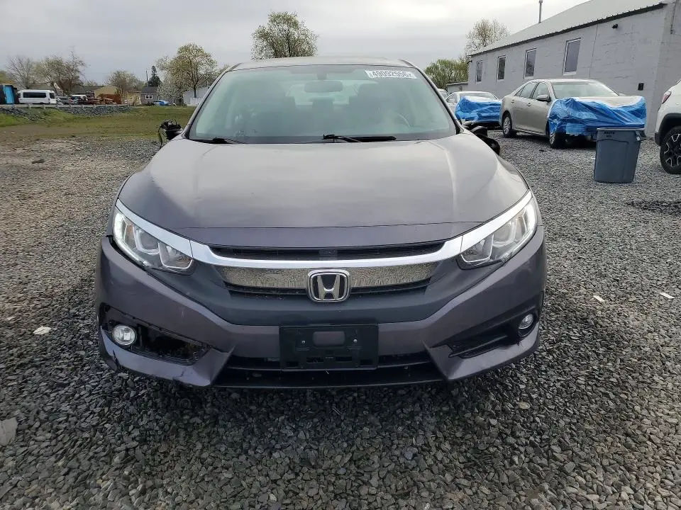2017 HONDA CIVIC EX  