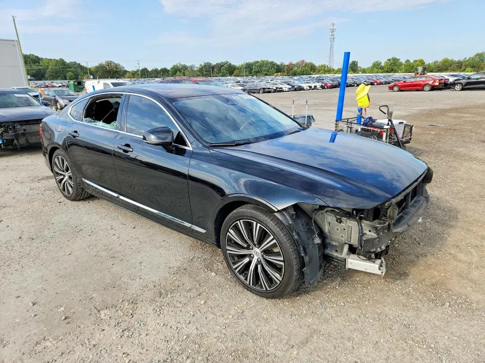 2023 VOLVO S90 PLUS  