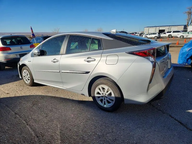 2017 TOYOTA PRIUS   