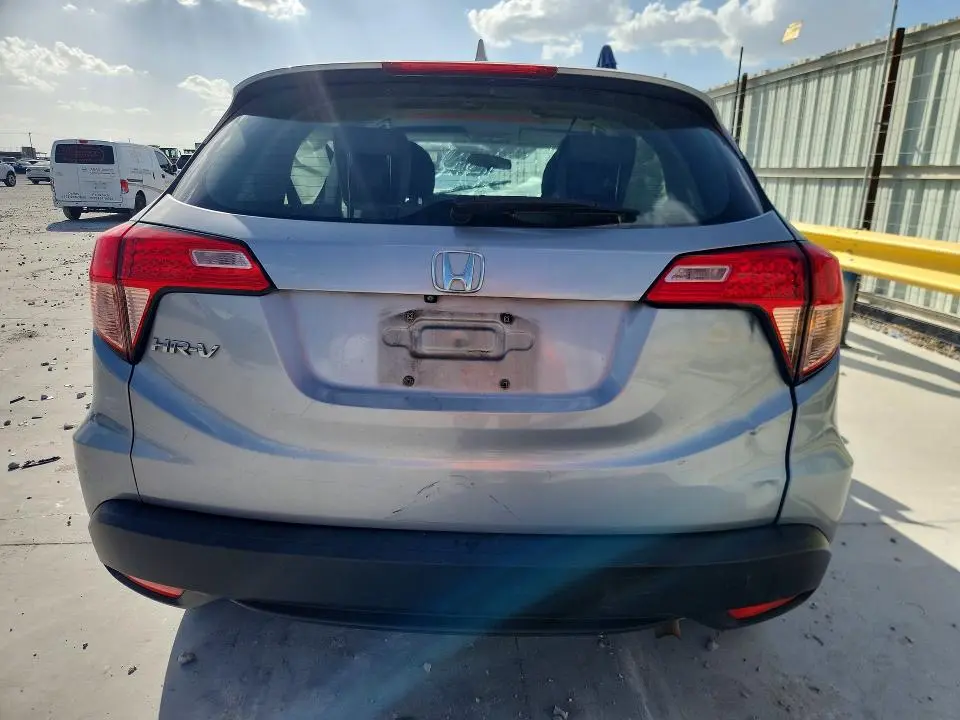 2018 HONDA HR-V LX  
