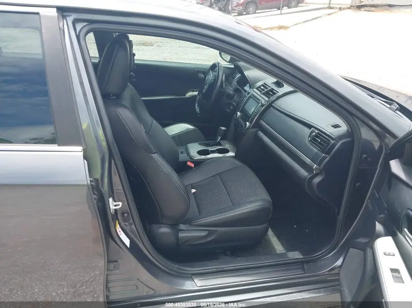 2012 TOYOTA CAMRY SE