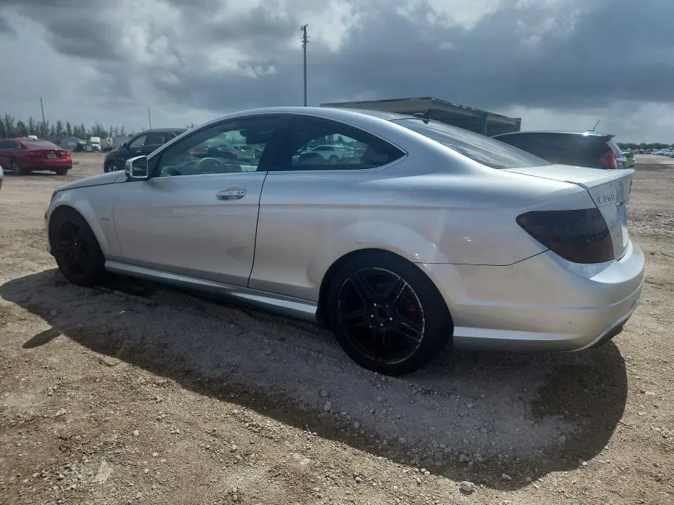 2012 MERCEDES-BENZ C 250  