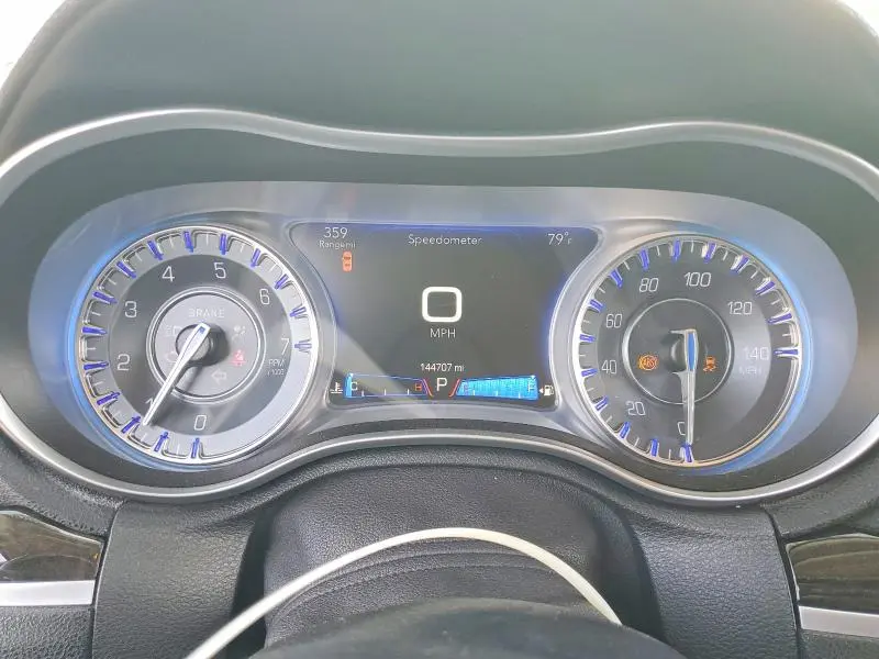 2016 CHRYSLER 300C   