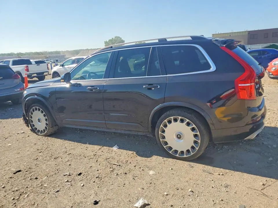 2016 VOLVO XC90 T6  