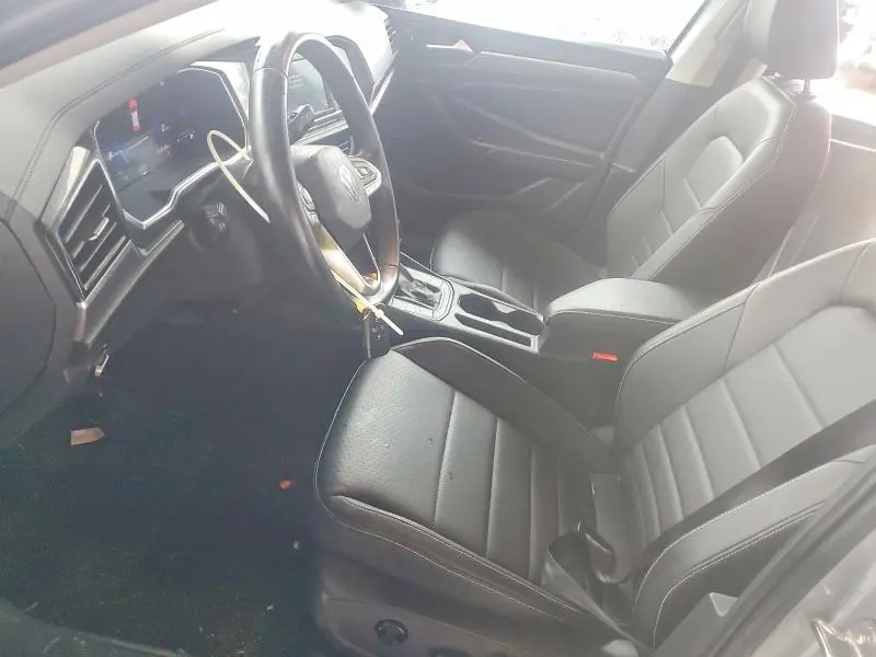 2024 VOLKSWAGEN JETTA SE  