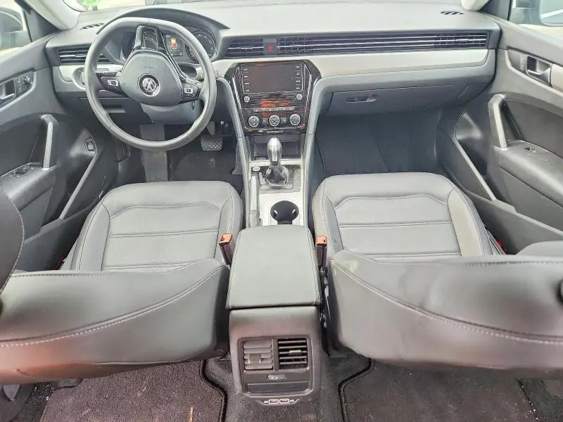 2022 VOLKSWAGEN PASSAT SE  