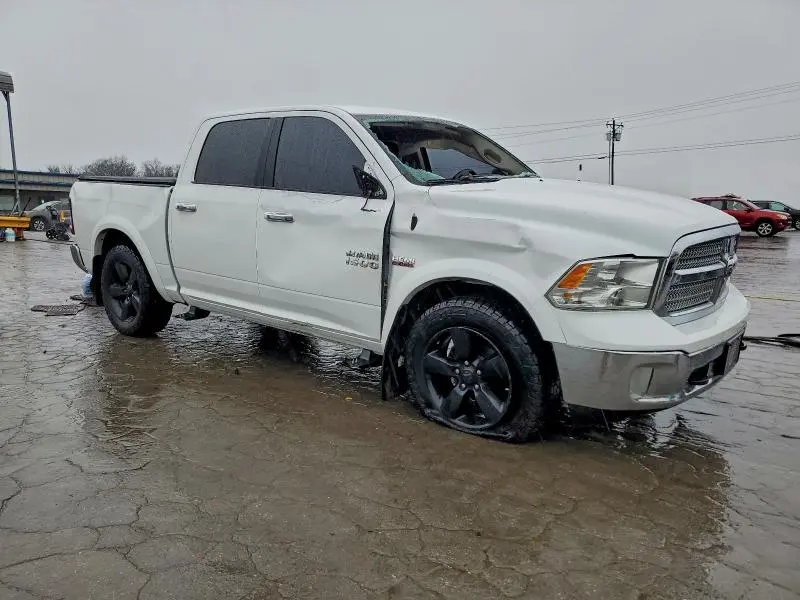 2018 RAM 1500 SLT  