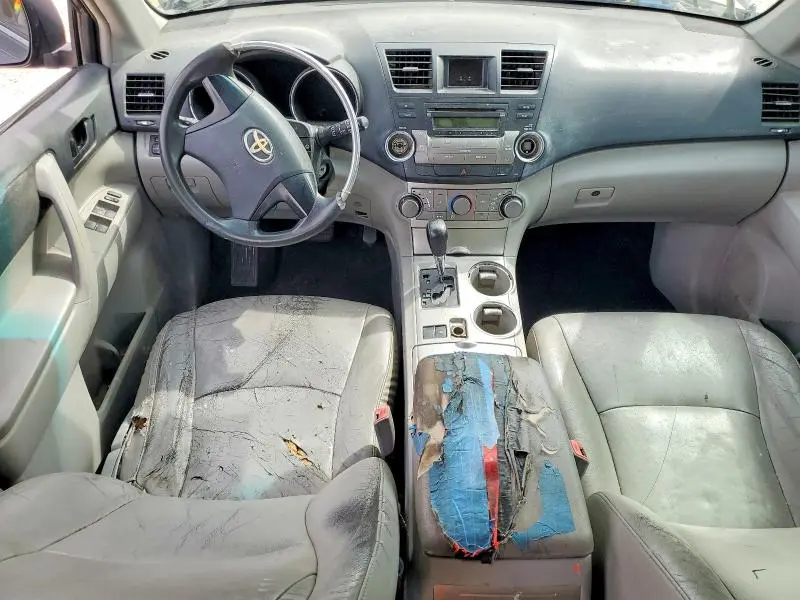 2012 TOYOTA HIGHLANDER BASE  