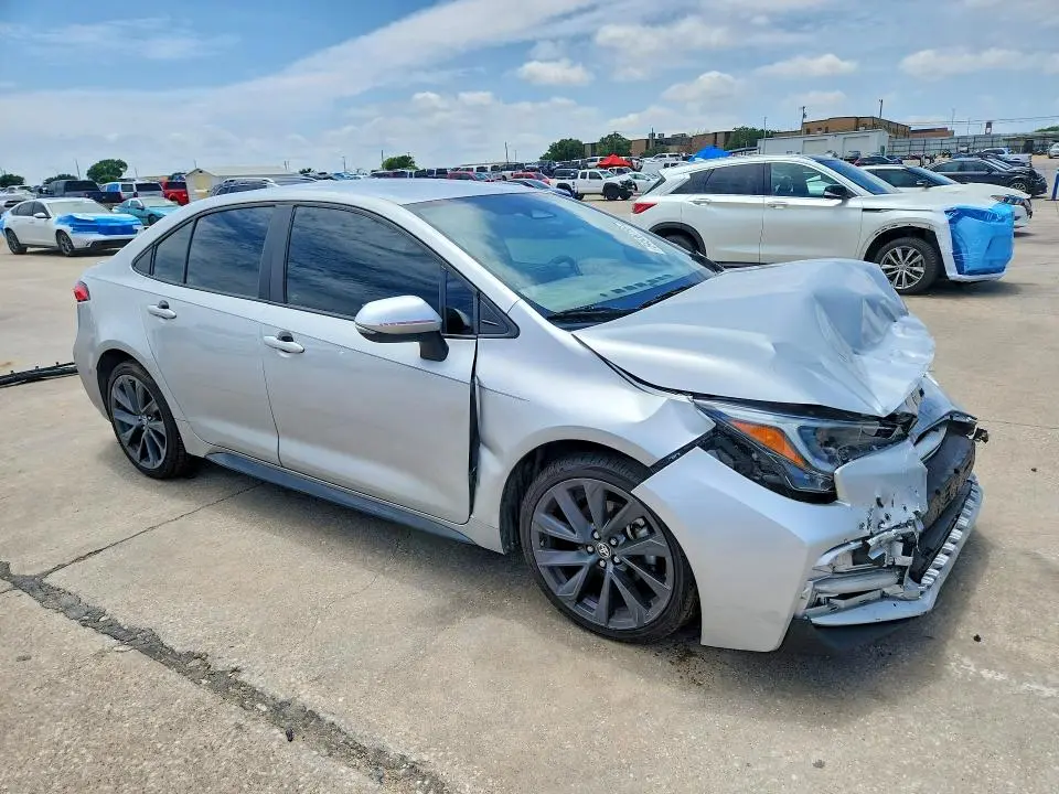 2023 TOYOTA COROLLA SE  