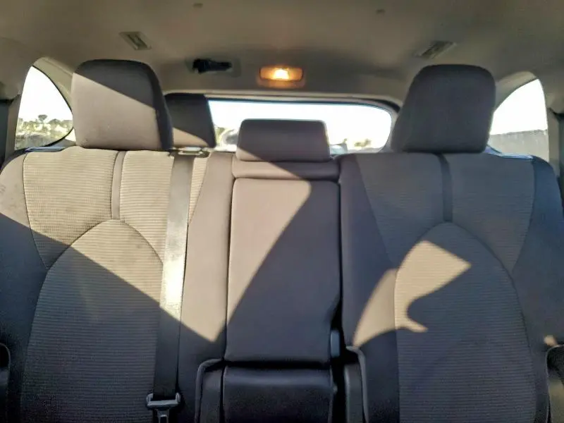 2021 TOYOTA HIGHLANDER L  