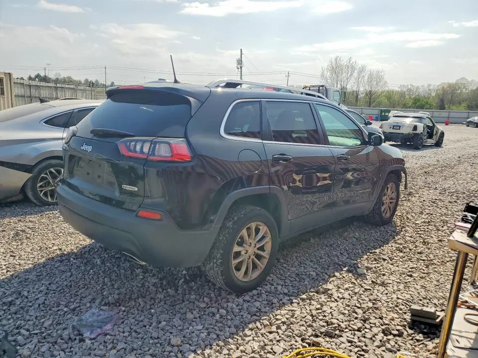 2019 JEEP CHEROKEE LATITUDE, LONGITUDE, NORTH  