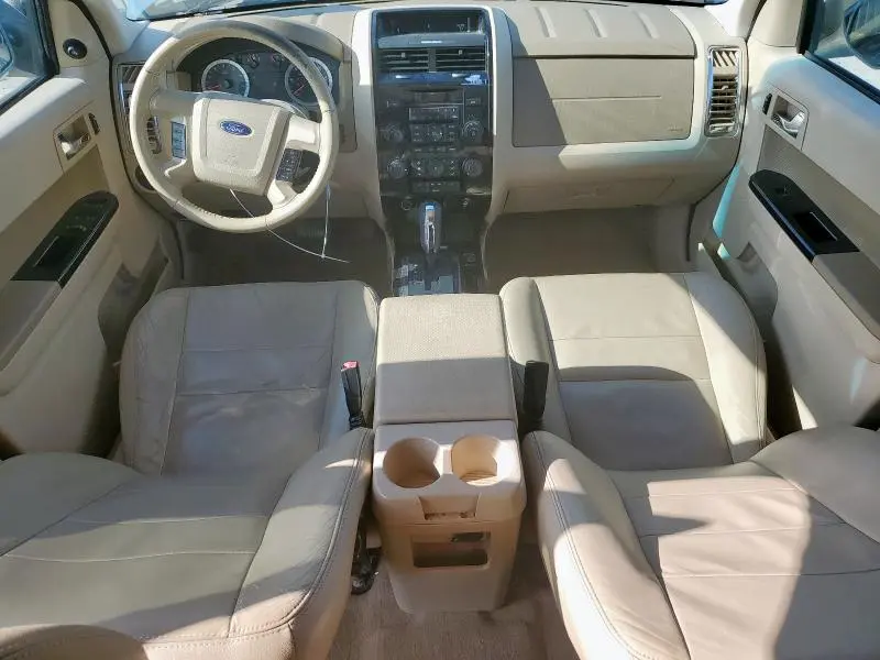 2011 FORD ESCAPE LIMITED  