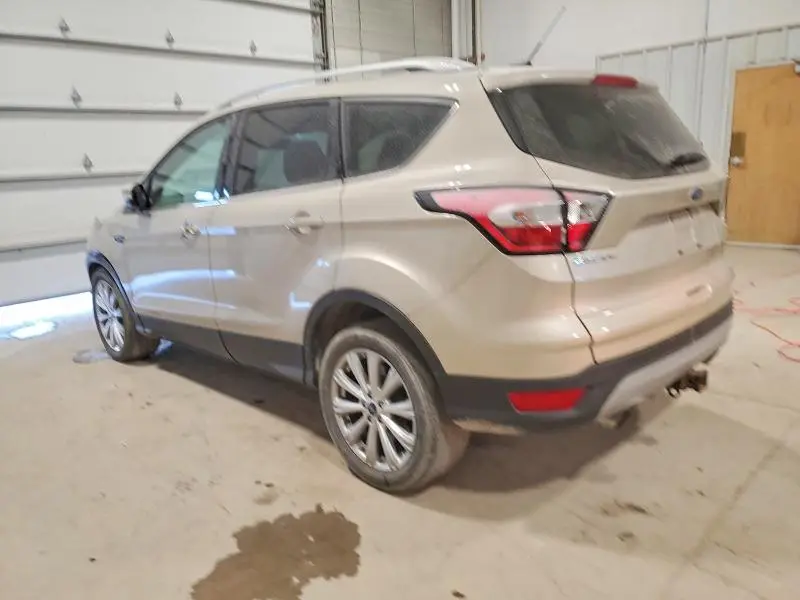 2017 FORD ESCAPE TITANIUM  