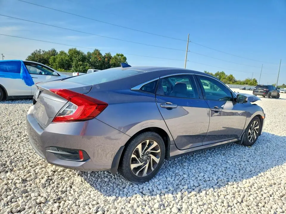 2017 HONDA CIVIC EX  
