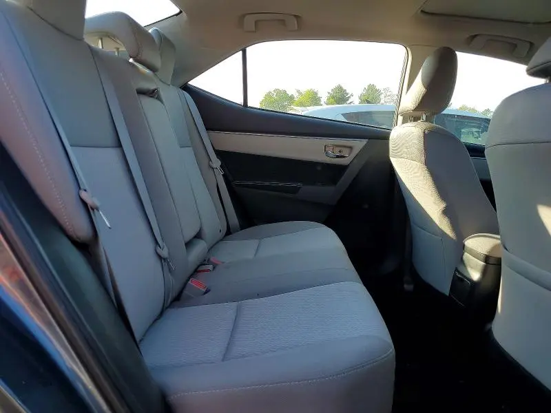 2015 TOYOTA COROLLA LE PLUS  