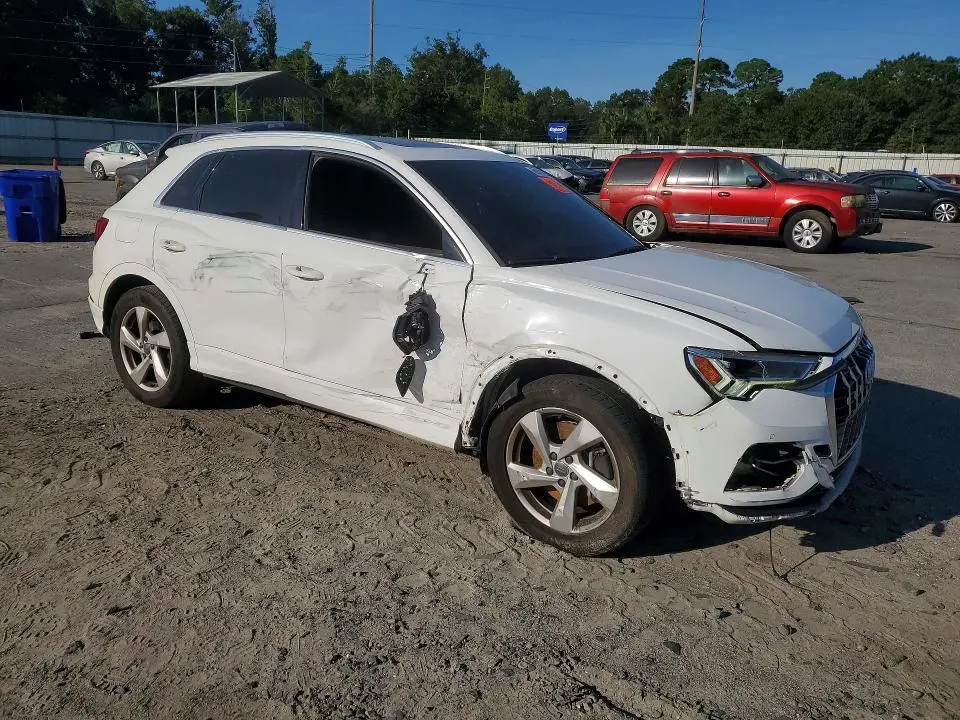 2020 AUDI Q3 PREMIUM PLUS  