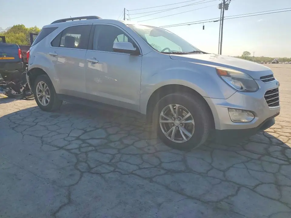 2017 CHEVROLET EQUINOX LT  
