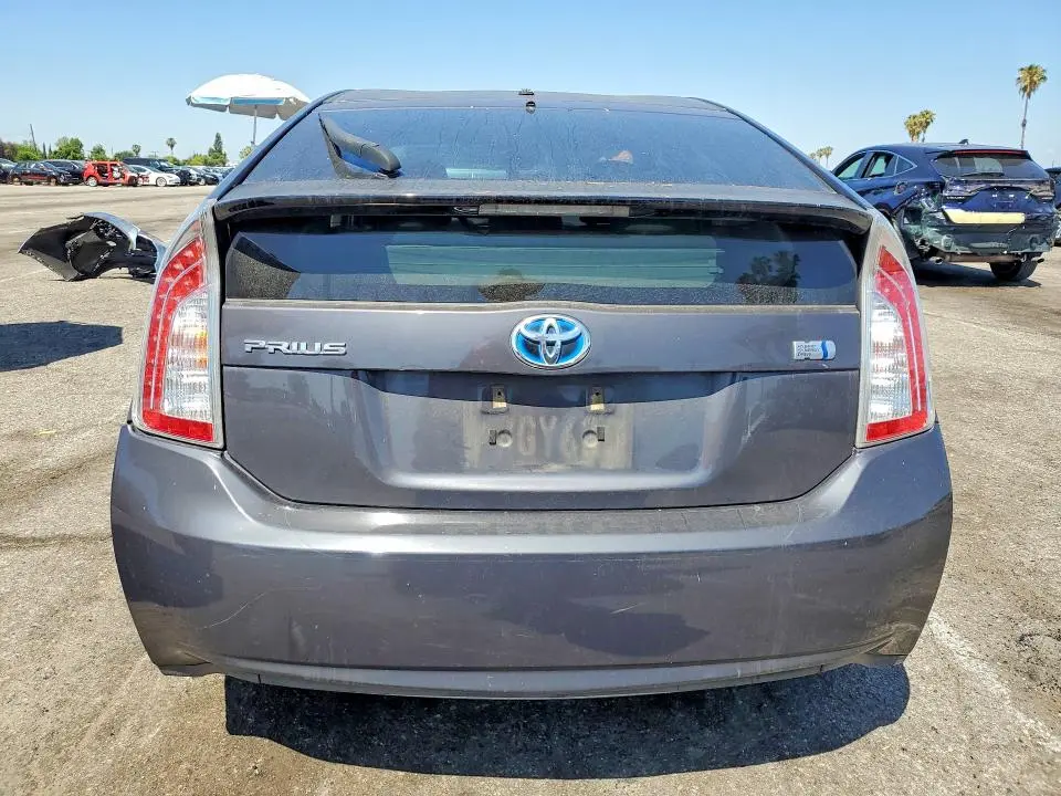 2013 TOYOTA PRIUS TWO  