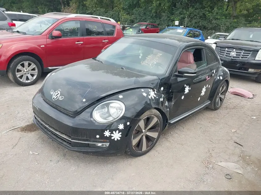 2012 VOLKSWAGEN BEETLE 2.0T TURBO