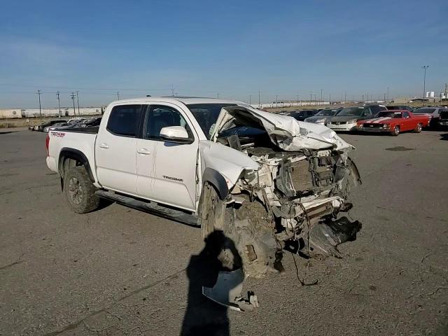 2016 TOYOTA TACOMA DOUBLE CAB