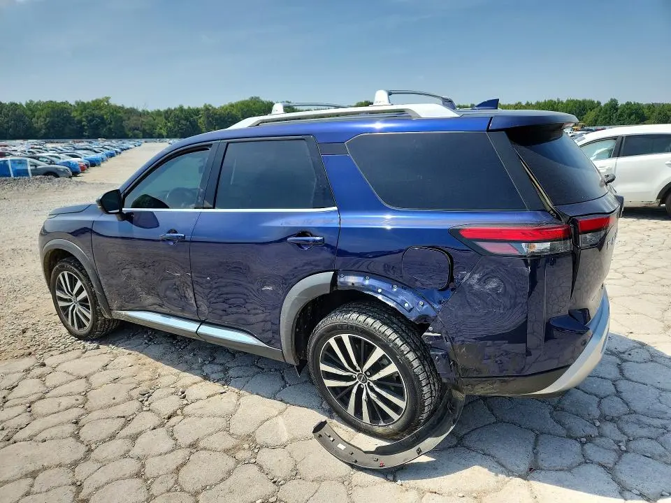 2023 NISSAN PATHFINDER PLATINUM  