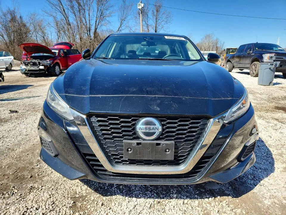 2021 NISSAN ALTIMA 2.5 SR  