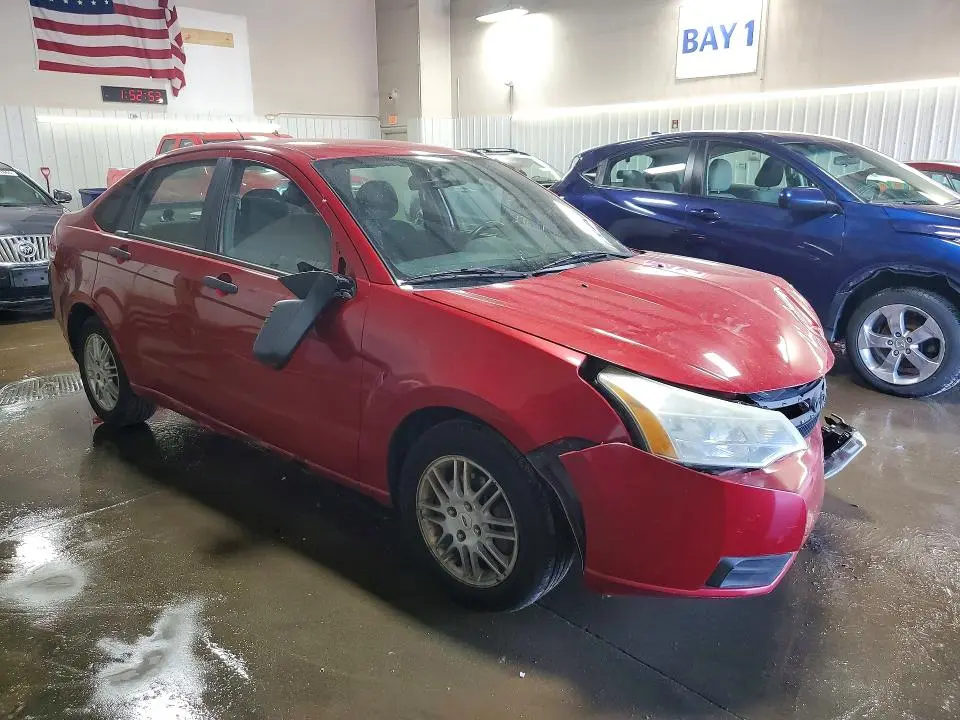 2010 FORD FOCUS SE  