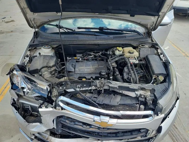 2015 CHEVROLET CRUZE LT  