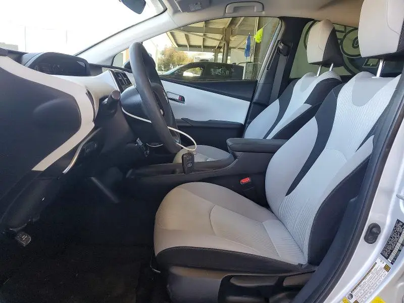 2016 TOYOTA PRIUS TWO ECO  