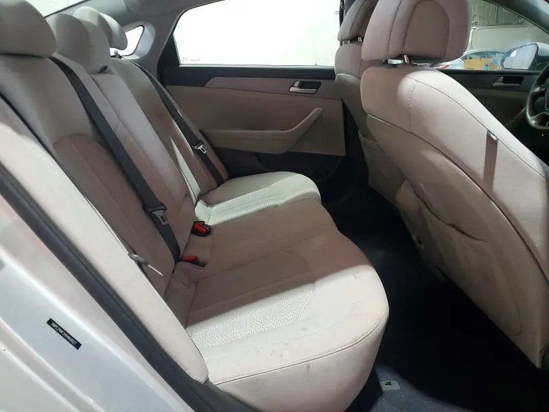 2017 HYUNDAI SONATA SE  