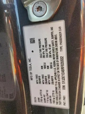 2024 TESLA MODEL 3   