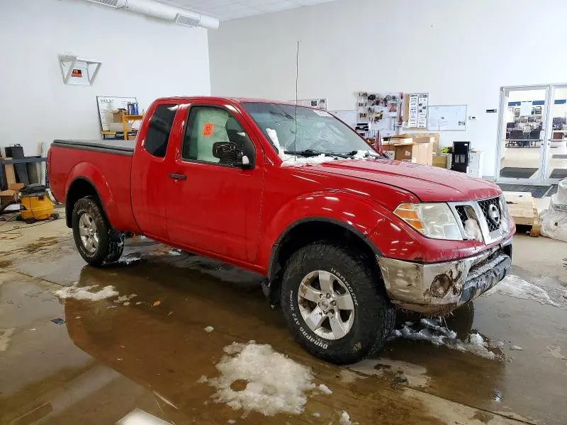 2010 NISSAN FRONTIER KING CAB SE  