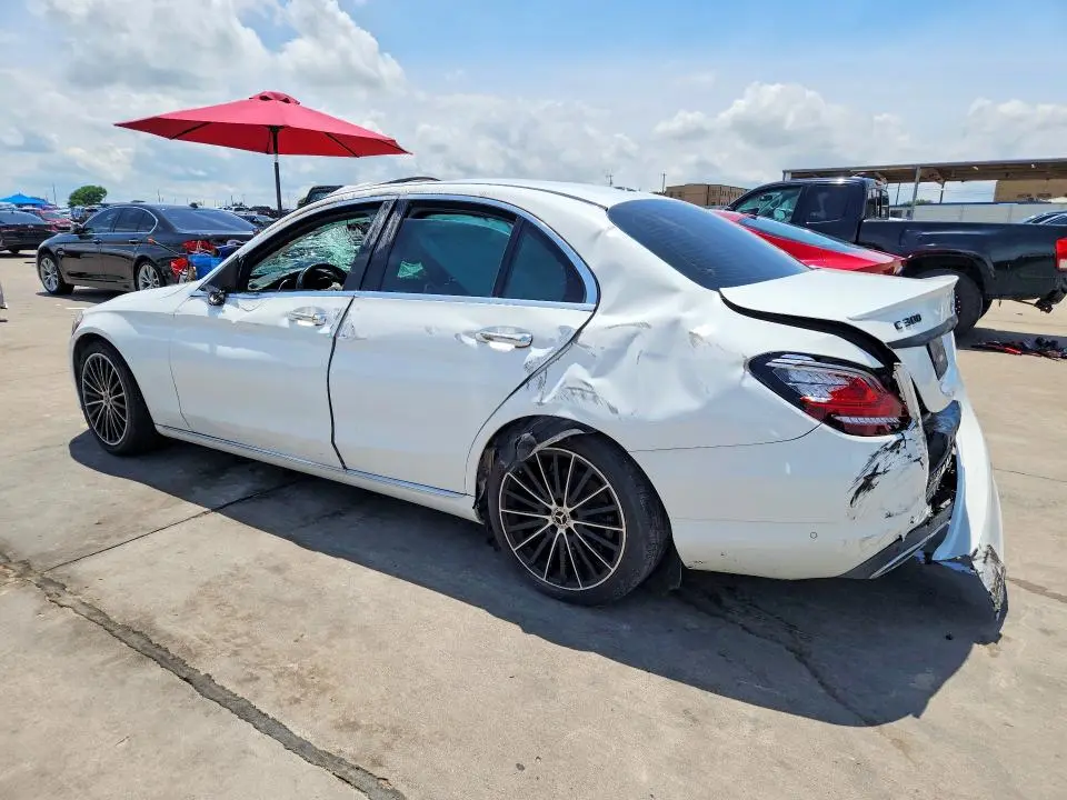 2021 MERCEDES-BENZ C 300  