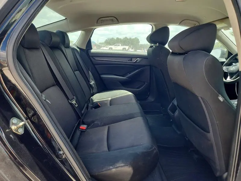 2020 HONDA ACCORD LX  
