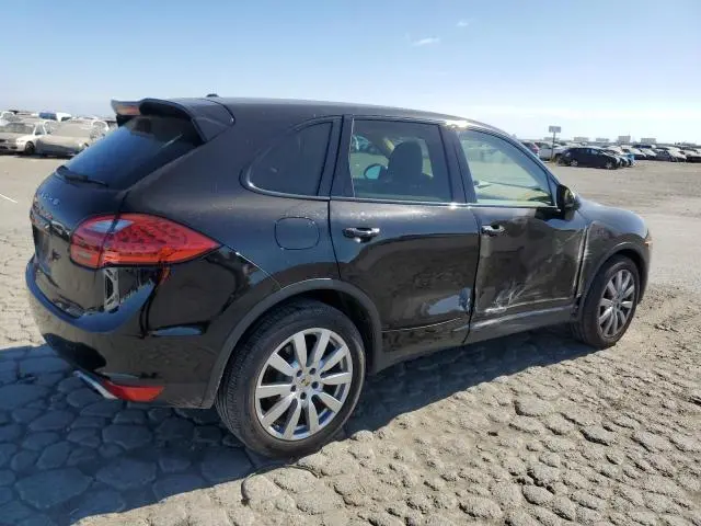 2013 PORSCHE CAYENNE   