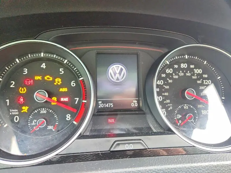 2015 VOLKSWAGEN GTI   