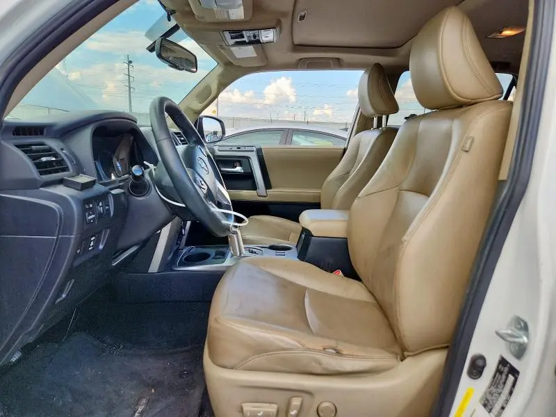 2018 TOYOTA 4RUNNER SR5  