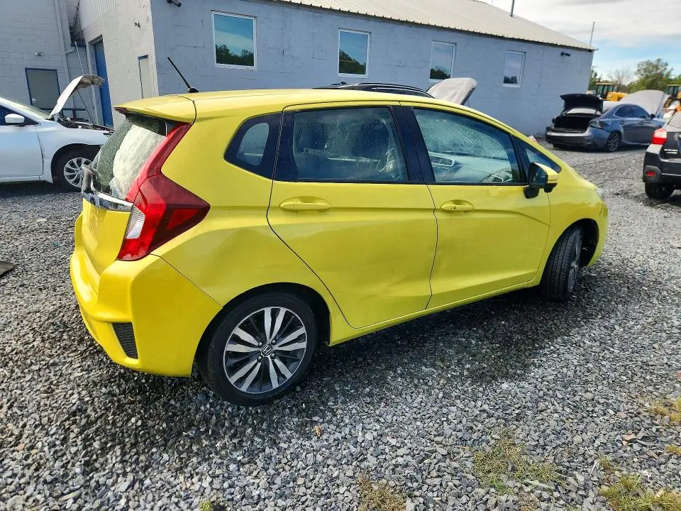 2016 HONDA FIT EX  