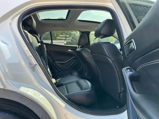 2015 MERCEDES-BENZ GLA 250 4MATIC  