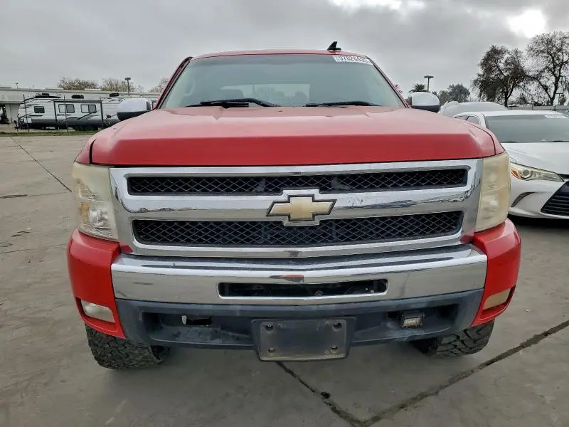 2011 CHEVROLET SILVERADO C1500 LT  